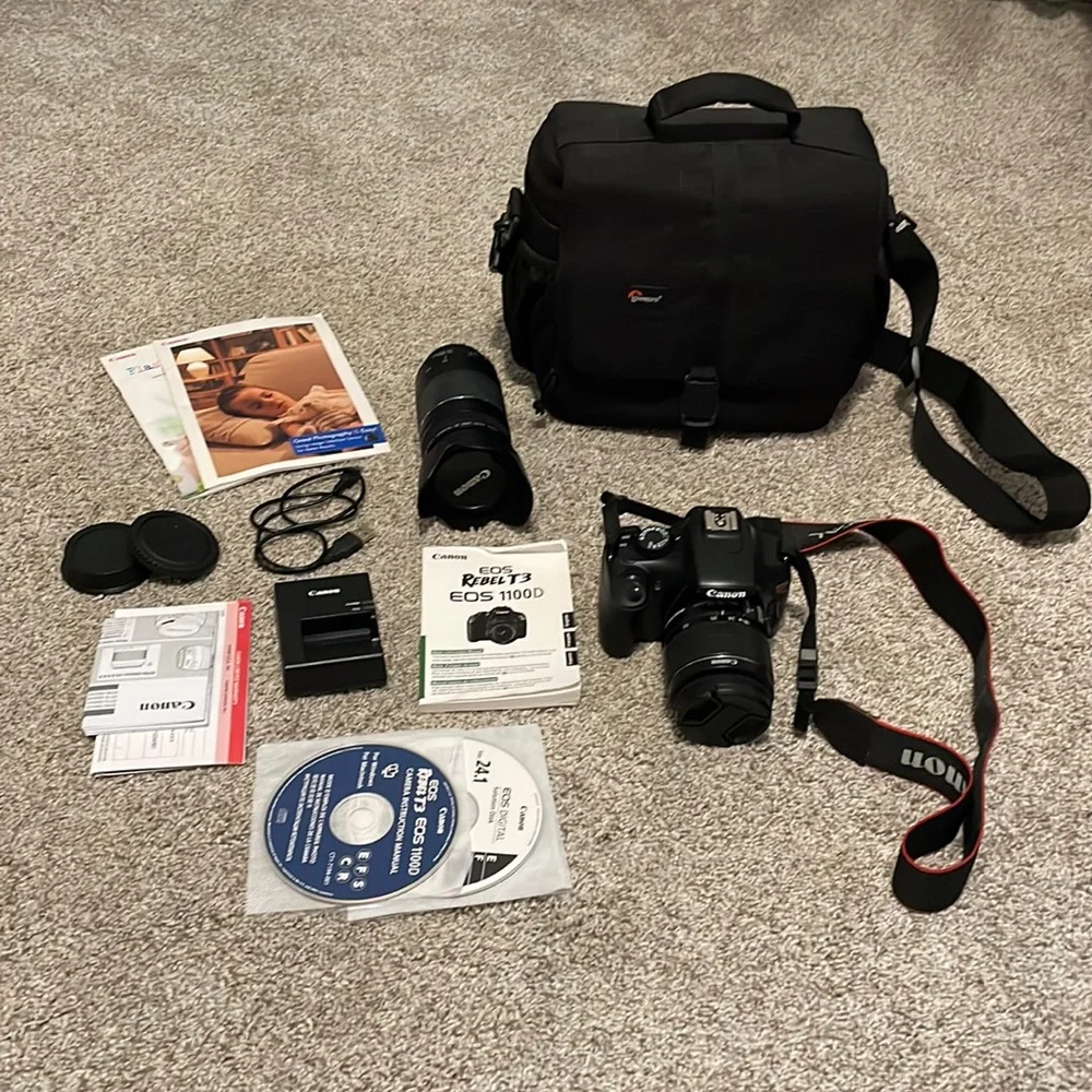 Canon EOS Rebel T3 1100D Camera Zoom Lens & Bag